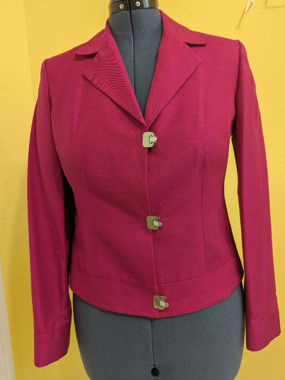 Jones New York Signature Fuchsia Jacket size 6